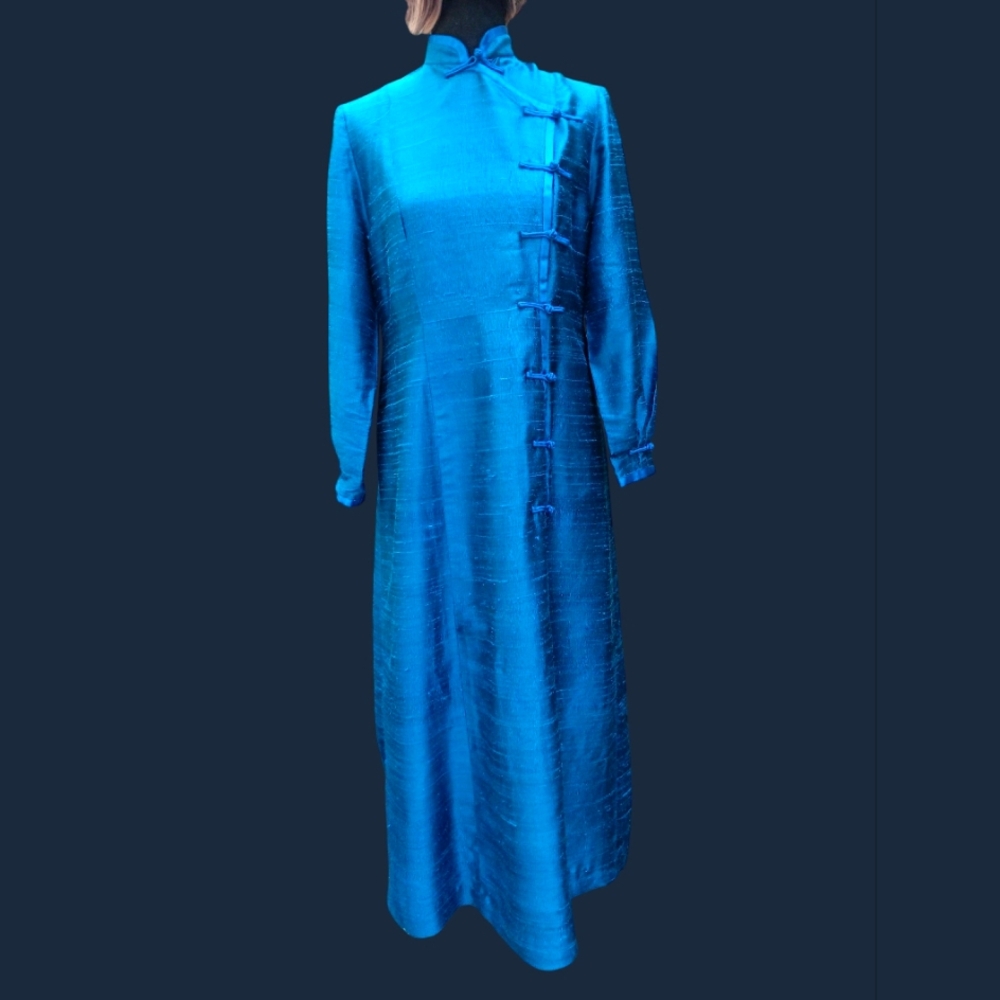 Elegant Long Teal Colored Silk Dress